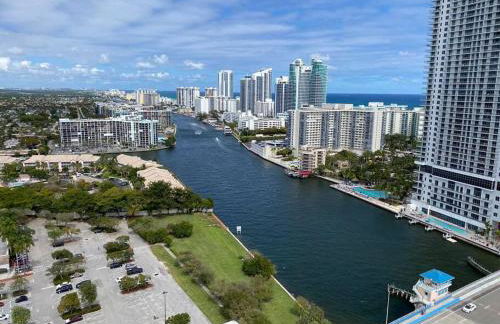 Boutique-Style Miami Apt, Comfort, Design & Sea View -26A - Foto 2