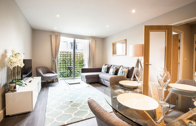 The Wren Beautiful Apartment inc parking - Foto 1