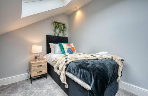 Spacious House in Nottingham - Sleeps 16 - Foto 13