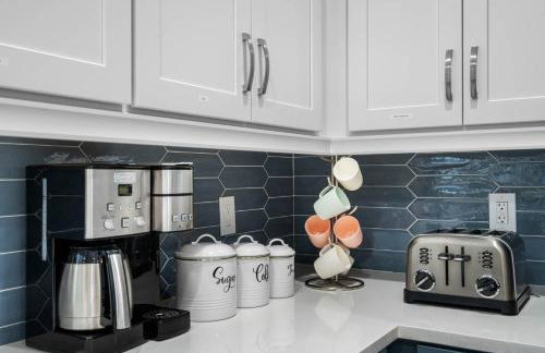 Luxury Stay Heated Pool and Hot Tub Fenced Yard - Foto 17