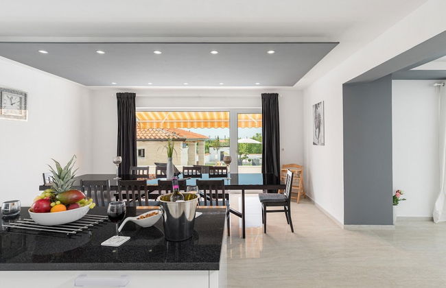 Aesthetic Villa With Private Pool - Foto 11