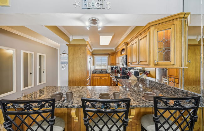 Regency Towers by Book That Condo - Foto 30