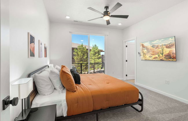 Vintage Desert 5 BDR w/ Resort Amenities - Foto 10