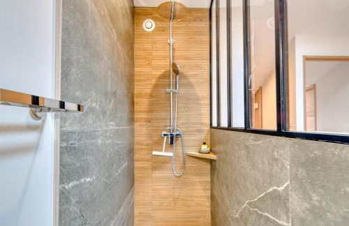 La Petite Maison Centrale - T4 - Centre Montluel - Foto 10