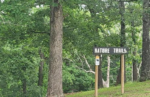 Swan's Woodland Getaway Condo - Foto 31