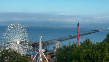 Pier View Self Catering Luxury Apartments - Foto 3