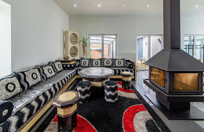 Modern Holiday Home in Verviers With Indoor Pool - Foto 14