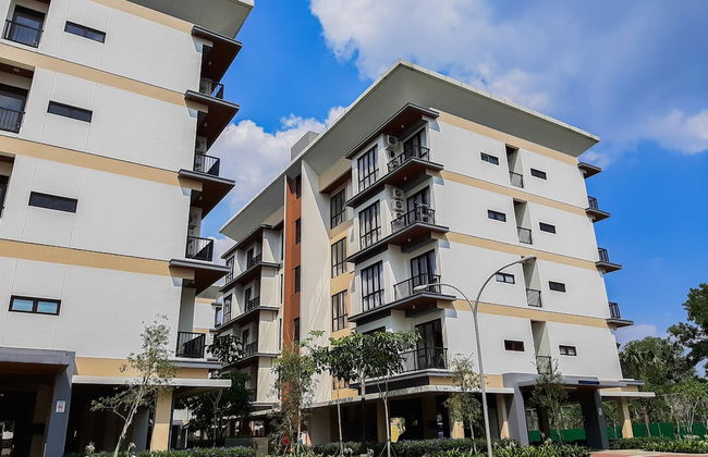 Good Place And Homey 3Br At Asatti Apartment - Foto 25