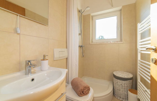 Idyllic Getaway Lovrec Villa With Pool - Foto 22