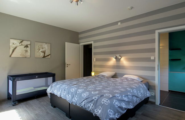 Modern Mansion in Vielsalm With Sauna and Private Pool - Foto 19