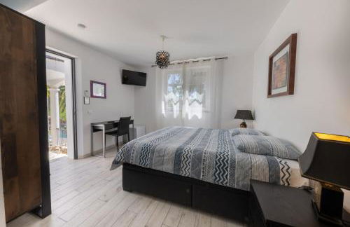 Belle maison atypique avec piscine chauffée - Foto 23