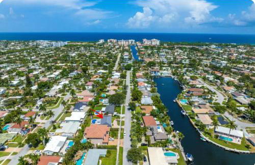 Amazing Home w Heated Pool 8 mins to the Beach - Foto 6