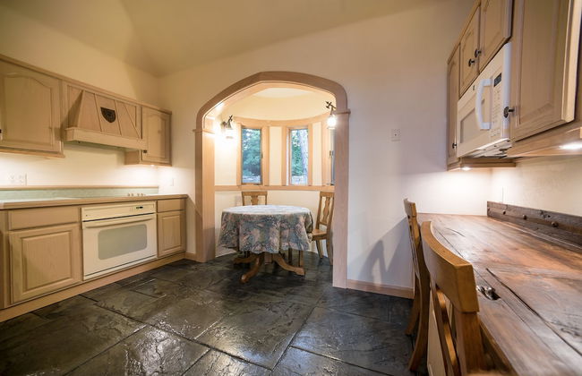 HIGHLANDS CASTLE overlooking Lake George.. plus 2 other Castles! - Foto 67