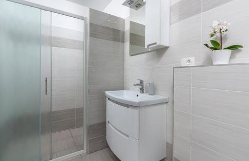 Villa Buroli with Pool, Sauna and Jacuzzi - Foto 29