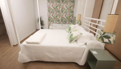APARTAMENTOS GORI SUITES HIDROMASAJE accesibles minusválidos - Foto 3