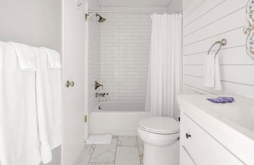 Bright & Modern - King Suite - Creekside Trail - Foto 29