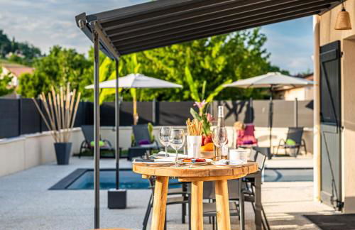 Villa des Oliviers Sublime villa avec piscine chauffée et privée et baby foot - Foto 38