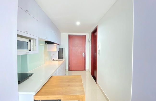 Modern & Comfy Studio Apartment at Tamansari Tera Residence - Foto 14