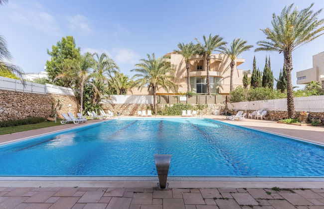 Herzliya Seaside Charming Home by Sea N' Rent - Foto 20