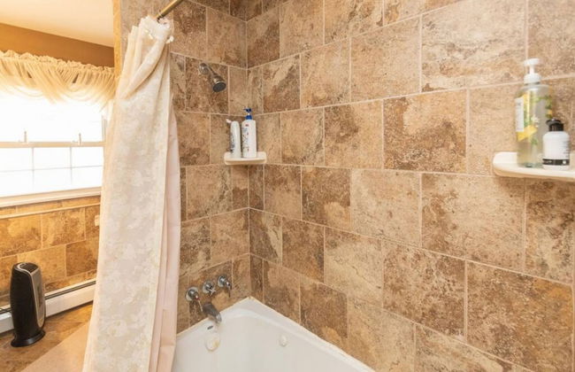 Amazing Hiking Cozy Home Close to Mountns Fireplace - Foto 28