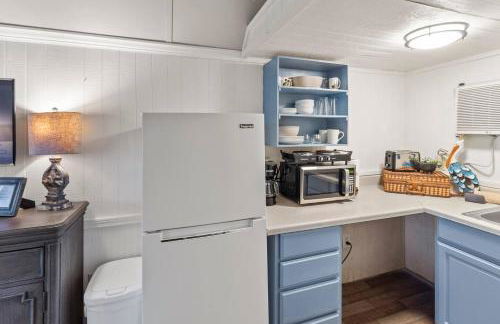 Pelican's Nest, Caddo Lake Cabins, with Kayaks - Foto 7