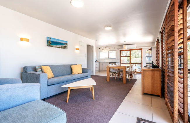 Onetangi Beach Apartments - Photo 35