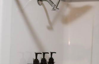 ~ The Cozy Farmhouse ~ | Sleeps 10+ | Farm Views - Foto 37