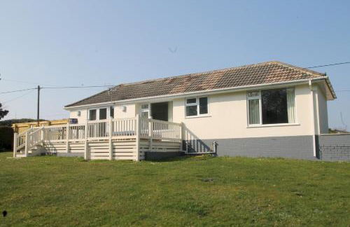 Honeysuckle Cottage with Hot Tub Park Facilities - Photo 16