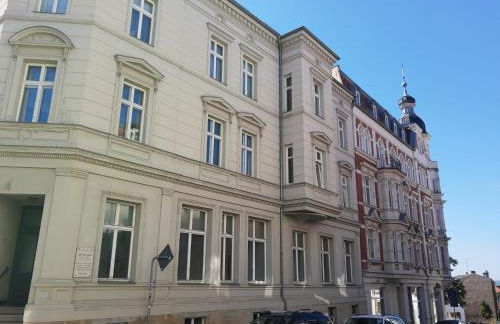 Exklusive Ferienwohnung Agnes in zentraler Bestlage von Zeitz! Vollausgestattet, freie Parkplätze, Magenta-TV, Highspeed WLAN, Fahrstuhl - Foto 34