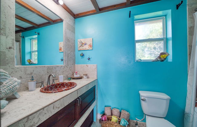 Lucky Duck Villa - Private Beach Escape - Foto 29