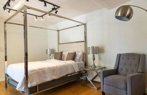 Villa La Verde - Newly Designed 4BR Villa with Pool & Guesthouse by Topanga - Foto 45