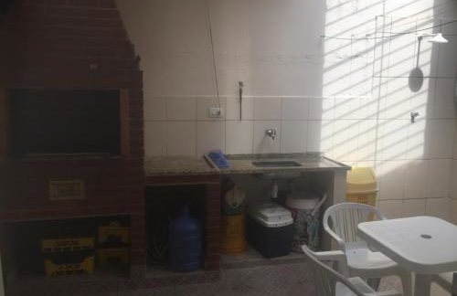 Casa Completa 100m da Praia 8 Pessoas Churrasqueira-garagem para 2 carros - Photo 25