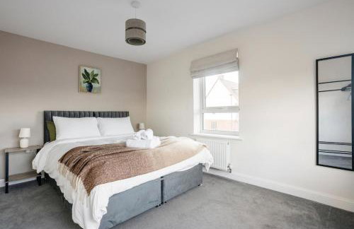 Aylesbury 4BR House-Garden & Parking Sleeps 10 - Foto 16