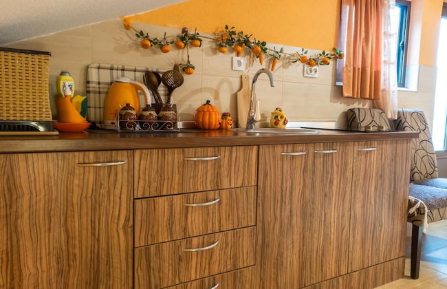 Nature View Cozy Flat 1 min to Sea in Kotor - Photo 9