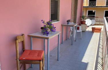 Piccolo Paradiso Appartamento vicino a stazione e spiaggia - Photo 21