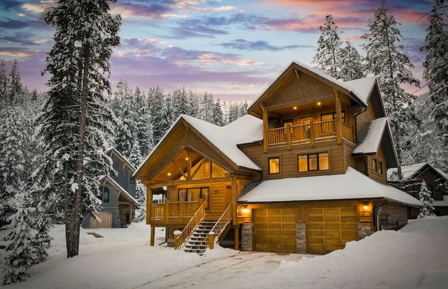 MODERN 4,500 sqft Ski Chalet: 5 Br + 6 Ba | Pool Table | Pool + PRIVATE Hot Tub - Photo 66