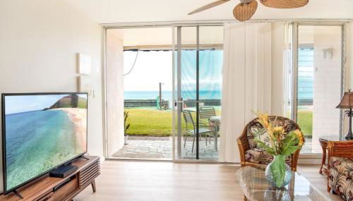 Kulakane 105 · KK105 Sunsets Ocean Views Oceanfront in West Maui - Foto 2