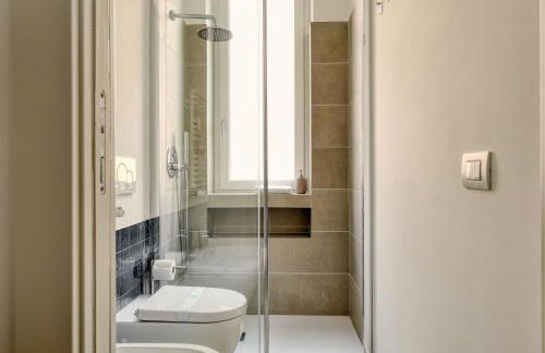 Just Urban Stays - Nuovo e Luminoso Trilocale in Centro - metro M2 e M4 - Foto 33