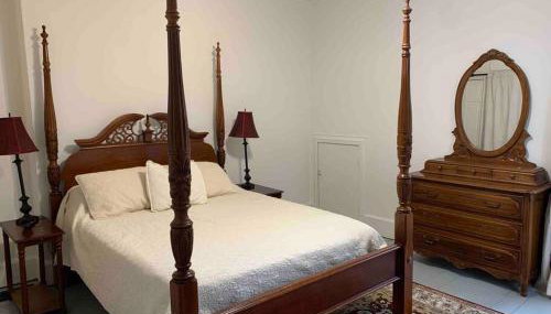 Madison Manor II by the River Hot Tub Downtown - Foto 3