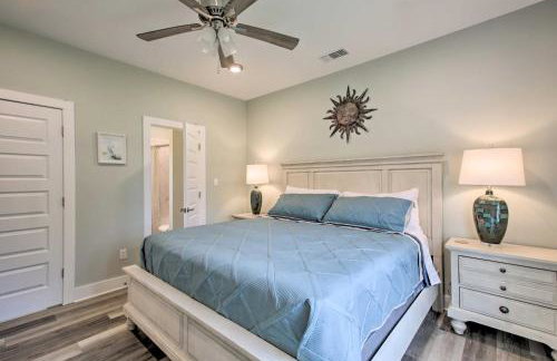 Modern Waveland Home with Deck, Walk to Beach! - Foto 8