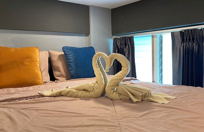 The Loft Living Space - Photo 10