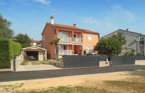 1 Bedroom Stunning Apartment In Labin - Foto 11