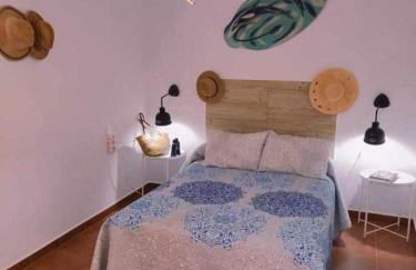 Dos Casas juntas y Patio común a 25 metros de la Playa - Photo 8