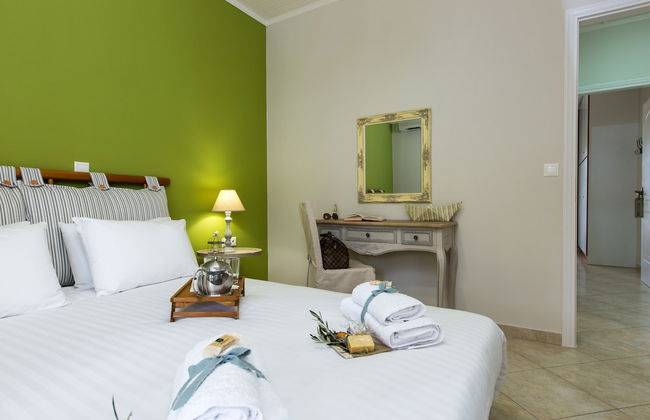 Villas Lefkothea - Photo 7