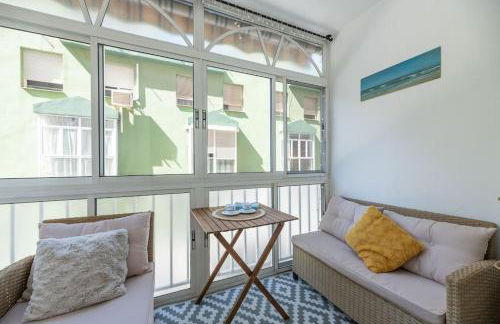 Encantador Apartamento Cerca Del Mar - Photo 1