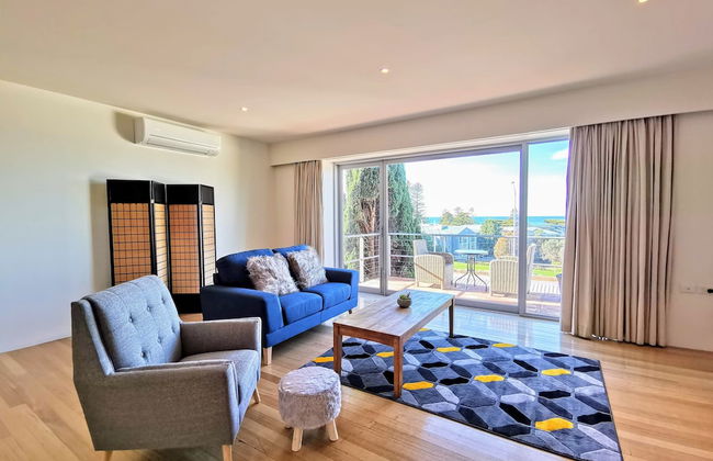 Phoenix Apartments - Photo 9