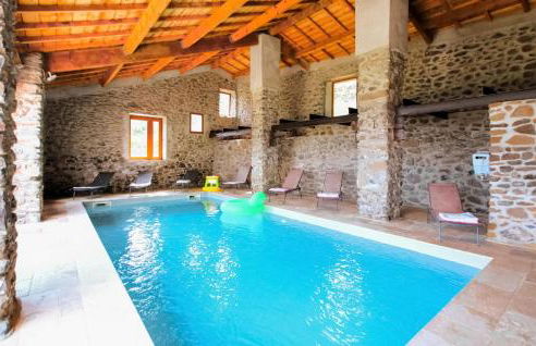 Lovely Home In Privas With Sauna - Foto 8