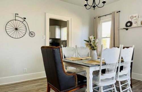 The Chic Shack / Centrally Located 2BR/1BA Home - Foto 24