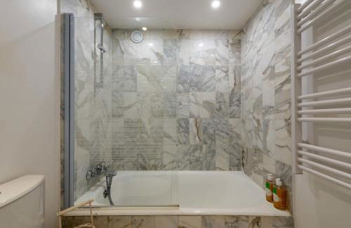 2-Br Apartment Sea View & Pool Cannes Croix des Gardes - Foto 31