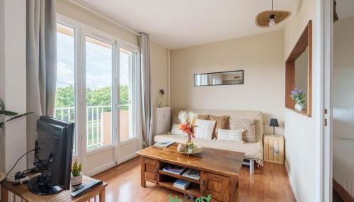 Charming quiet accommodation with balcony and parking - Foto 2